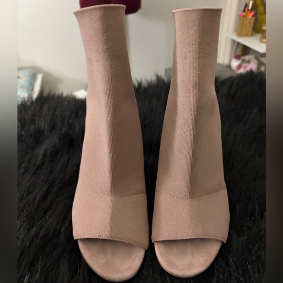 EUC Steve Madden mauve Women's Ankle open toe Booties, Size 8.5 - Picture 3 of 6